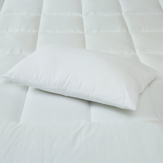 Room Essential Cushion Filler White, Pan Home Furnishings